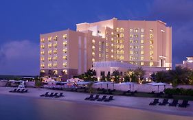 Traders Hotel Qaryat Al Beri Abu Dhabi, by Shangri-La